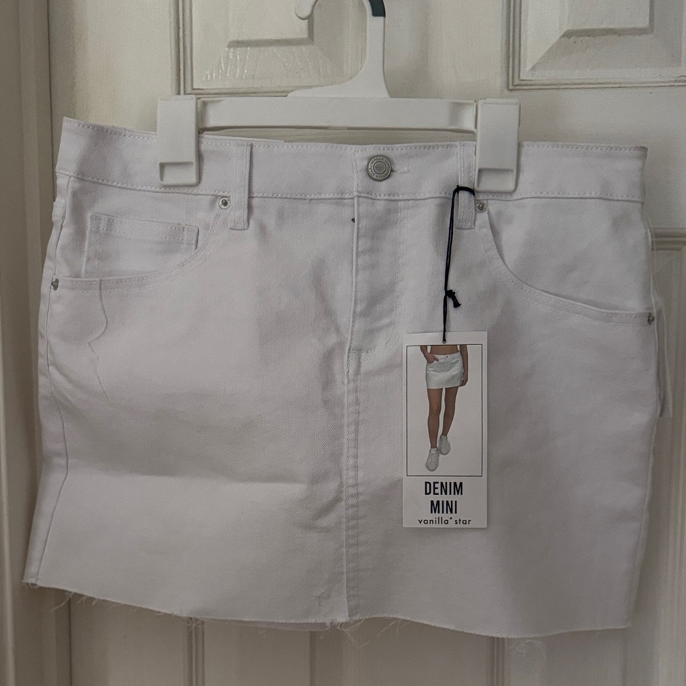 Vanilla Star Crisp White Jean Skirt
